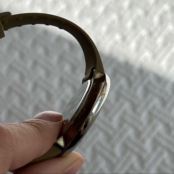 Tokyo Bay Watch neural jelly band - Picture 9 of 12